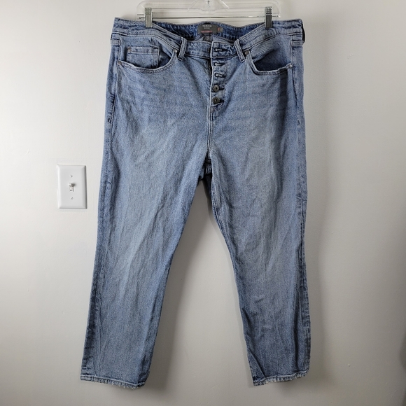 Torrid High-Rise Straight Slit Jeans - Picture 2 of 10